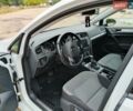 Белый Фольксваген e-Golf, объемом двигателя 0 л и пробегом 92 тыс. км за 10200 $, фото 13 на Automoto.ua