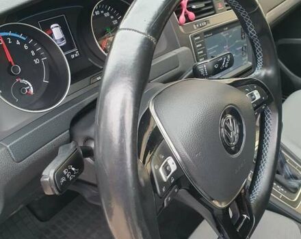 Белый Фольксваген e-Golf, объемом двигателя 0 л и пробегом 128 тыс. км за 8999 $, фото 61 на Automoto.ua