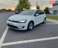 Белый Фольксваген e-Golf, объемом двигателя 0 л и пробегом 140 тыс. км за 7999 $, фото 6 на Automoto.ua