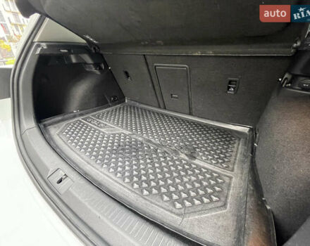 Белый Фольксваген e-Golf, объемом двигателя 0 л и пробегом 91 тыс. км за 8570 $, фото 31 на Automoto.ua