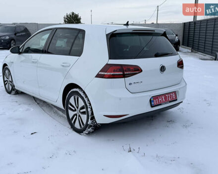 Білий Фольксваген e-Golf, об'ємом двигуна 0 л та пробігом 110 тис. км за 7750 $, фото 16 на Automoto.ua