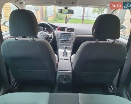 Белый Фольксваген e-Golf, объемом двигателя 0 л и пробегом 128 тыс. км за 8999 $, фото 53 на Automoto.ua