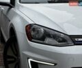 Белый Фольксваген e-Golf, объемом двигателя 0 л и пробегом 111 тыс. км за 8500 $, фото 1 на Automoto.ua