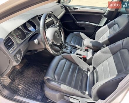 Білий Фольксваген e-Golf, об'ємом двигуна 0 л та пробігом 170 тис. км за 8299 $, фото 29 на Automoto.ua