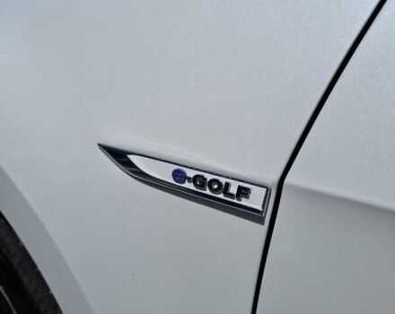 Білий Фольксваген e-Golf, об'ємом двигуна 0 л та пробігом 100 тис. км за 9300 $, фото 47 на Automoto.ua