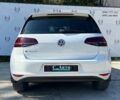 Белый Фольксваген e-Golf, объемом двигателя 0 л и пробегом 77 тыс. км за 16200 $, фото 17 на Automoto.ua