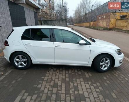 Белый Фольксваген e-Golf, объемом двигателя 0 л и пробегом 118 тыс. км за 11200 $, фото 8 на Automoto.ua