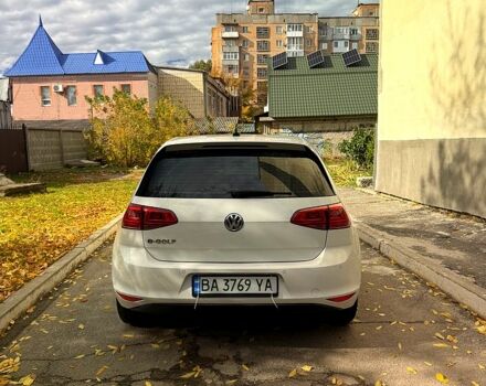 Білий Фольксваген e-Golf, об'ємом двигуна 79 л та пробігом 138 тис. км за 8800 $, фото 3 на Automoto.ua