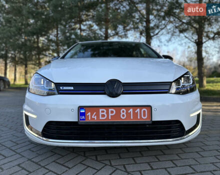 Белый Фольксваген e-Golf, объемом двигателя 0 л и пробегом 168 тыс. км за 7700 $, фото 54 на Automoto.ua