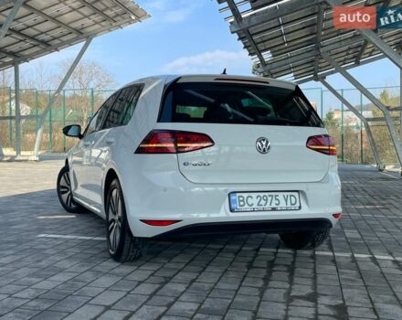 Білий Фольксваген e-Golf, об'ємом двигуна 0 л та пробігом 91 тис. км за 8490 $, фото 4 на Automoto.ua