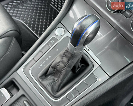 Білий Фольксваген e-Golf, об'ємом двигуна 0 л та пробігом 110 тис. км за 7750 $, фото 11 на Automoto.ua