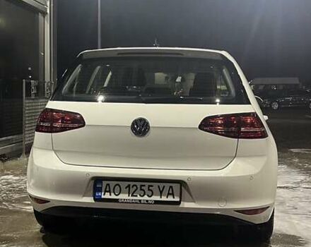 Белый Фольксваген e-Golf, объемом двигателя 0 л и пробегом 90 тыс. км за 9550 $, фото 4 на Automoto.ua