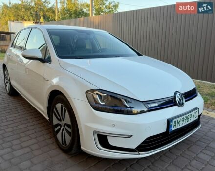 Білий Фольксваген e-Golf, об'ємом двигуна 0 л та пробігом 150 тис. км за 8299 $, фото 6 на Automoto.ua
