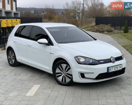 Білий Фольксваген e-Golf, об'ємом двигуна 0 л та пробігом 142 тис. км за 7999 $, фото 36 на Automoto.ua