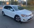Белый Фольксваген e-Golf, объемом двигателя 0 л и пробегом 100 тыс. км за 10500 $, фото 14 на Automoto.ua