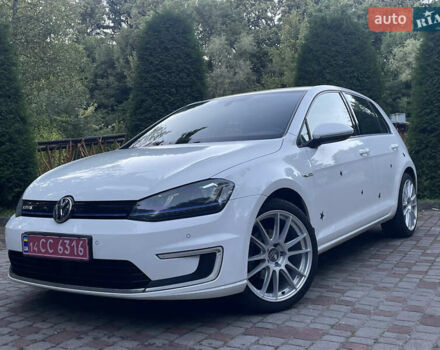 Белый Фольксваген e-Golf, объемом двигателя 0 л и пробегом 109 тыс. км за 8500 $, фото 33 на Automoto.ua
