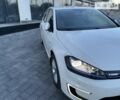 Белый Фольксваген e-Golf, объемом двигателя 0 л и пробегом 116 тыс. км за 11499 $, фото 3 на Automoto.ua