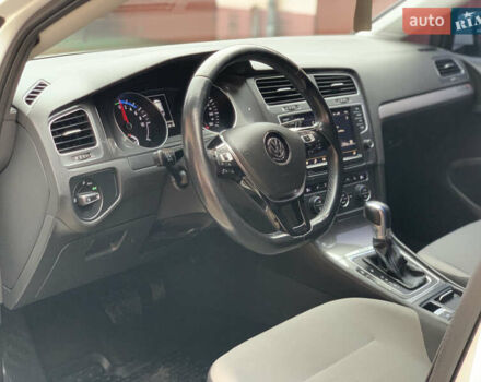 Білий Фольксваген e-Golf, об'ємом двигуна 0 л та пробігом 142 тис. км за 7999 $, фото 88 на Automoto.ua