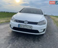 Белый Фольксваген e-Golf, объемом двигателя 0 л и пробегом 114 тыс. км за 12000 $, фото 1 на Automoto.ua