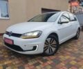 Белый Фольксваген e-Golf, объемом двигателя 0 л и пробегом 130 тыс. км за 8999 $, фото 1 на Automoto.ua