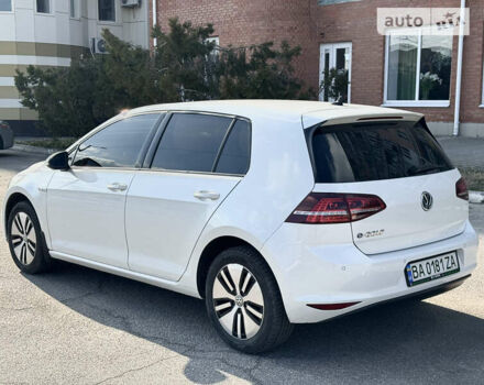 Білий Фольксваген e-Golf, об'ємом двигуна 0 л та пробігом 106 тис. км за 12300 $, фото 33 на Automoto.ua