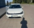 Белый Фольксваген e-Golf, объемом двигателя 0 л и пробегом 152 тыс. км за 9000 $, фото 14 на Automoto.ua