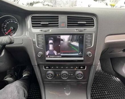 Белый Фольксваген e-Golf, объемом двигателя 0 л и пробегом 92 тыс. км за 8900 $, фото 11 на Automoto.ua