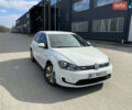 Белый Фольксваген e-Golf, объемом двигателя 0 л и пробегом 130 тыс. км за 10400 $, фото 2 на Automoto.ua