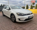 Белый Фольксваген e-Golf, объемом двигателя 0 л и пробегом 110 тыс. км за 8800 $, фото 16 на Automoto.ua