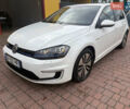 Белый Фольксваген e-Golf, объемом двигателя 0 л и пробегом 110 тыс. км за 8800 $, фото 3 на Automoto.ua