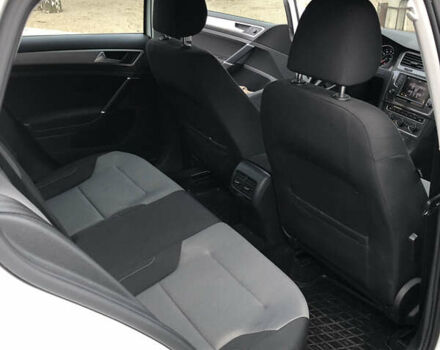 Белый Фольксваген e-Golf, объемом двигателя 0 л и пробегом 40 тыс. км за 12000 $, фото 1 на Automoto.ua