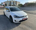 Белый Фольксваген e-Golf, объемом двигателя 0 л и пробегом 87 тыс. км за 10650 $, фото 1 на Automoto.ua