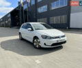 Белый Фольксваген e-Golf, объемом двигателя 0 л и пробегом 130 тыс. км за 10400 $, фото 1 на Automoto.ua