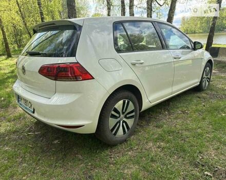 Белый Фольксваген e-Golf, объемом двигателя 0 л и пробегом 69 тыс. км за 12000 $, фото 8 на Automoto.ua