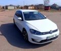 Белый Фольксваген e-Golf, объемом двигателя 0.11 л и пробегом 66 тыс. км за 10000 $, фото 1 на Automoto.ua