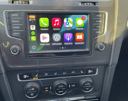 Белый Фольксваген e-Golf, объемом двигателя 0 л и пробегом 102 тыс. км за 7100 $, фото 26 на Automoto.ua