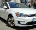 Белый Фольксваген e-Golf, объемом двигателя 0 л и пробегом 91 тыс. км за 8500 $, фото 5 на Automoto.ua