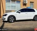 Белый Фольксваген e-Golf, объемом двигателя 80 л и пробегом 65 тыс. км за 9500 $, фото 1 на Automoto.ua