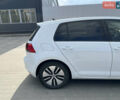Белый Фольксваген e-Golf, объемом двигателя 0 л и пробегом 130 тыс. км за 10400 $, фото 11 на Automoto.ua