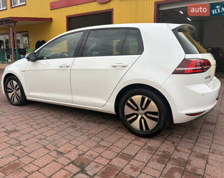 Белый Фольксваген e-Golf, объемом двигателя 0 л и пробегом 110 тыс. км за 8800 $, фото 27 на Automoto.ua