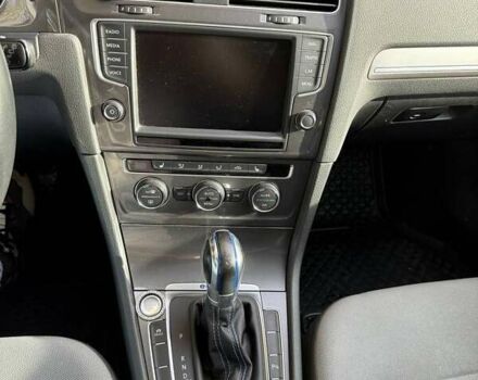 Белый Фольксваген e-Golf, объемом двигателя 0 л и пробегом 140 тыс. км за 9450 $, фото 14 на Automoto.ua