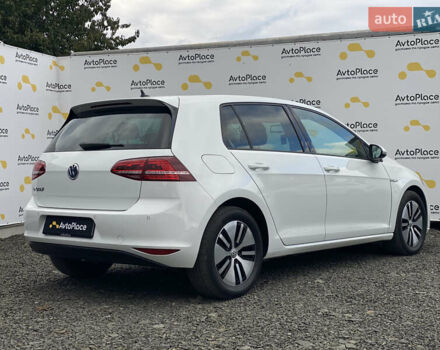 Белый Фольксваген e-Golf, объемом двигателя 0 л и пробегом 132 тыс. км за 9500 $, фото 5 на Automoto.ua