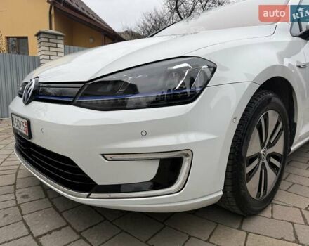 Білий Фольксваген e-Golf, об'ємом двигуна 0 л та пробігом 34 тис. км за 11999 $, фото 8 на Automoto.ua