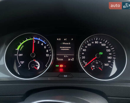 Белый Фольксваген e-Golf, объемом двигателя 0 л и пробегом 153 тыс. км за 8199 $, фото 12 на Automoto.ua