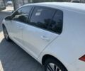 Белый Фольксваген e-Golf, объемом двигателя 0 л и пробегом 82 тыс. км за 10300 $, фото 1 на Automoto.ua