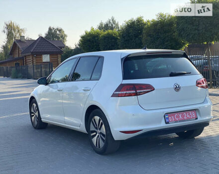 Белый Фольксваген e-Golf, объемом двигателя 0 л и пробегом 125 тыс. км за 13500 $, фото 1 на Automoto.ua