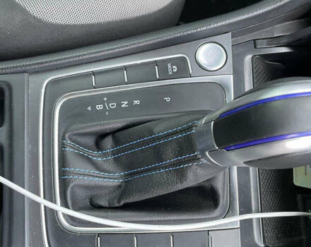 Белый Фольксваген e-Golf, объемом двигателя 0 л и пробегом 102 тыс. км за 7100 $, фото 25 на Automoto.ua