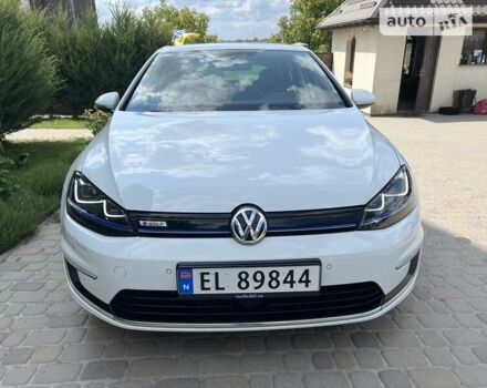 Білий Фольксваген e-Golf, об'ємом двигуна 0 л та пробігом 117 тис. км за 10999 $, фото 1 на Automoto.ua