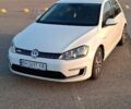 Белый Фольксваген e-Golf, объемом двигателя 0 л и пробегом 151 тыс. км за 10000 $, фото 1 на Automoto.ua