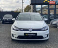 Белый Фольксваген e-Golf, объемом двигателя 0 л и пробегом 132 тыс. км за 9500 $, фото 102 на Automoto.ua